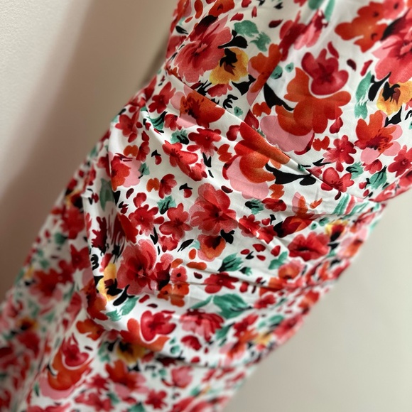 Atmos&Here Red Floral Kiera Maxi Dress - Picture 6 of 10